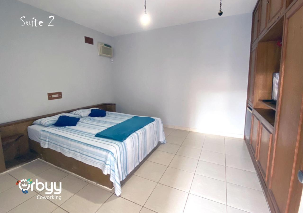 Ritz Hostel Araçatuba 外观 照片