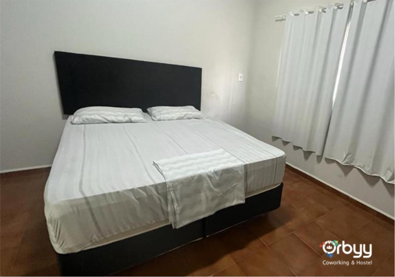 Ritz Hostel Araçatuba 外观 照片